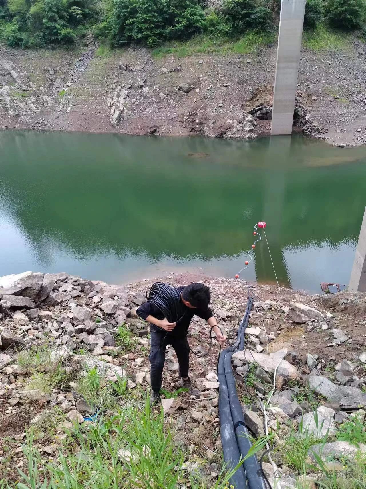 宁波某水库水质自动监测站顺利交付